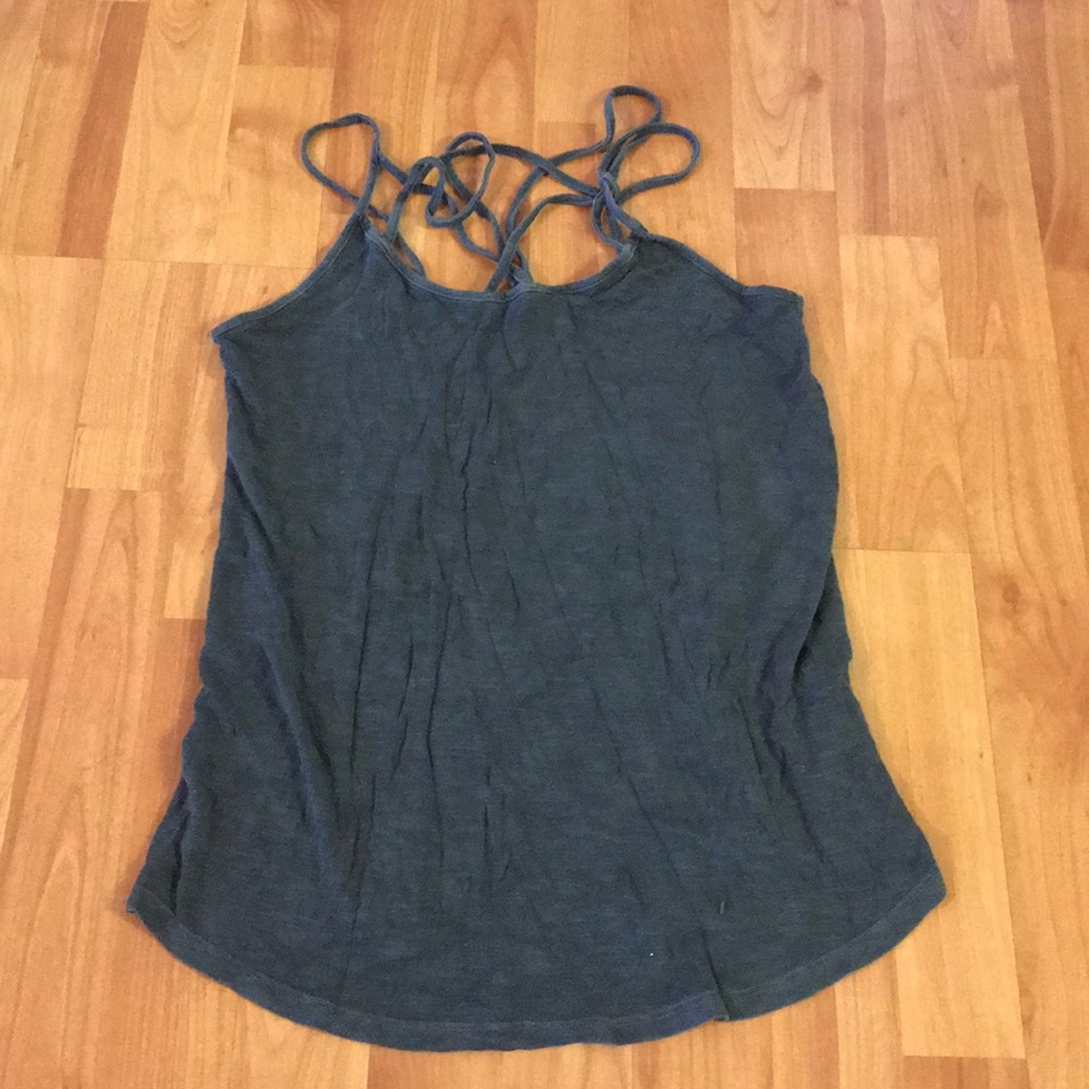 Cross strap tank top